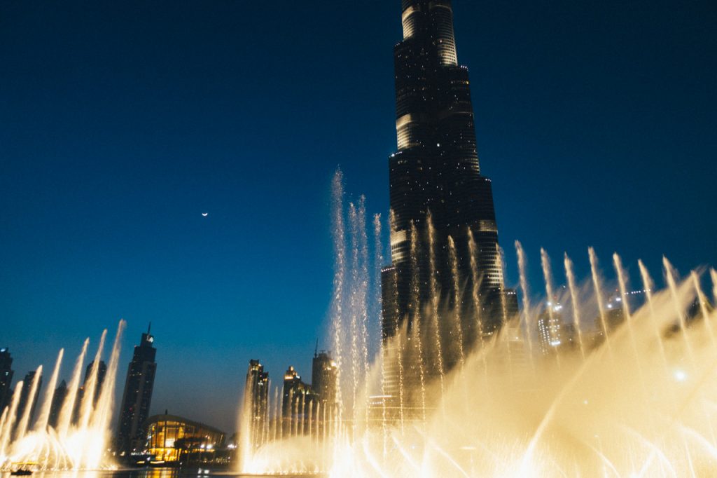 Dubai（ドバイ）：ドバイファウンテン 〜世界一高い噴水ショー 世界23周の旅｜WORLD ODYSSEY 23 Laps Rond