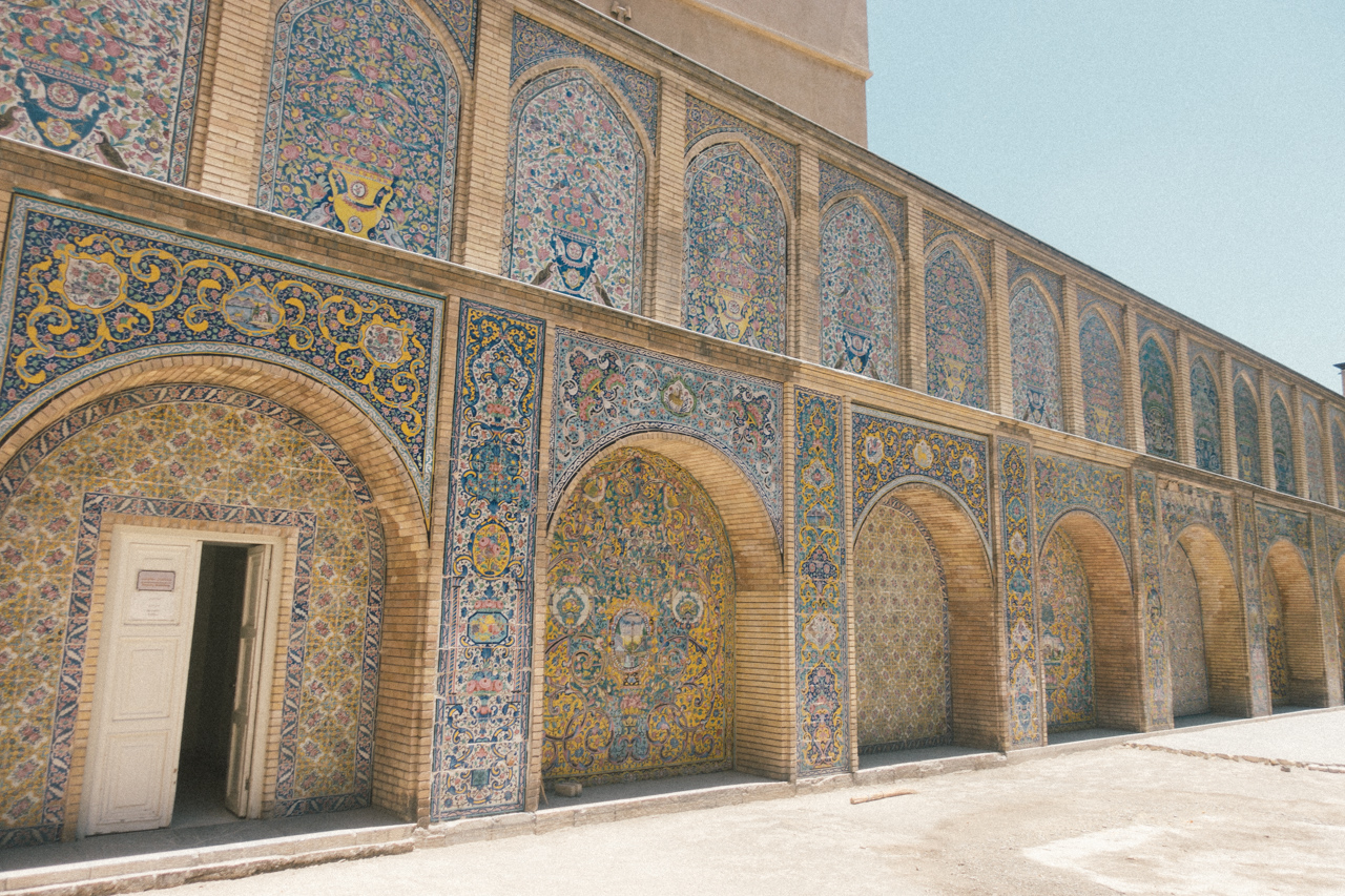 Tehran(テヘラン):平和で寛大で混沌としたイランの首都 世界23周の旅|WORLD ODYSSEY 23 Laps Rond