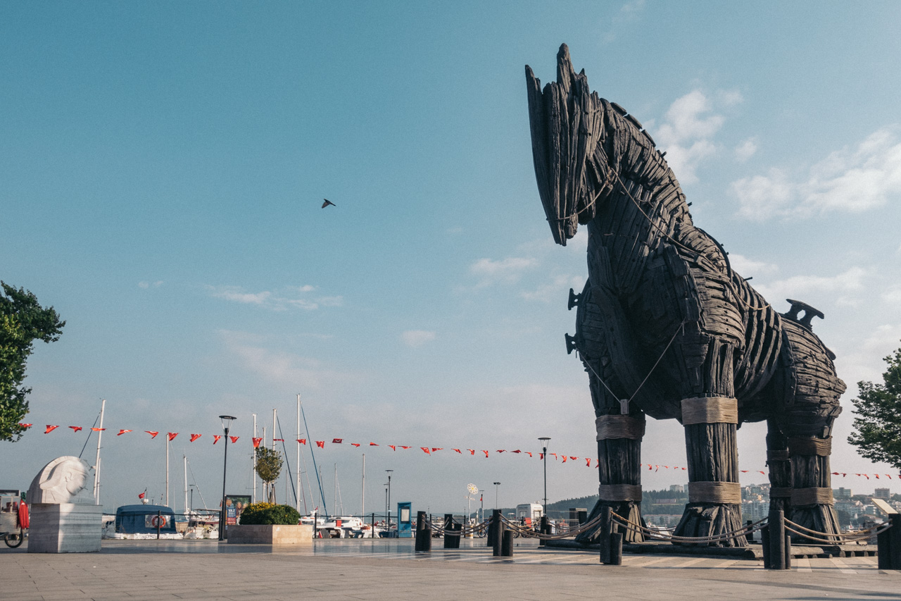 Canakkale Two of Trojan Hourse ｜チャナッカレ：二つのトロイの木馬 世界23周の旅｜WORLD